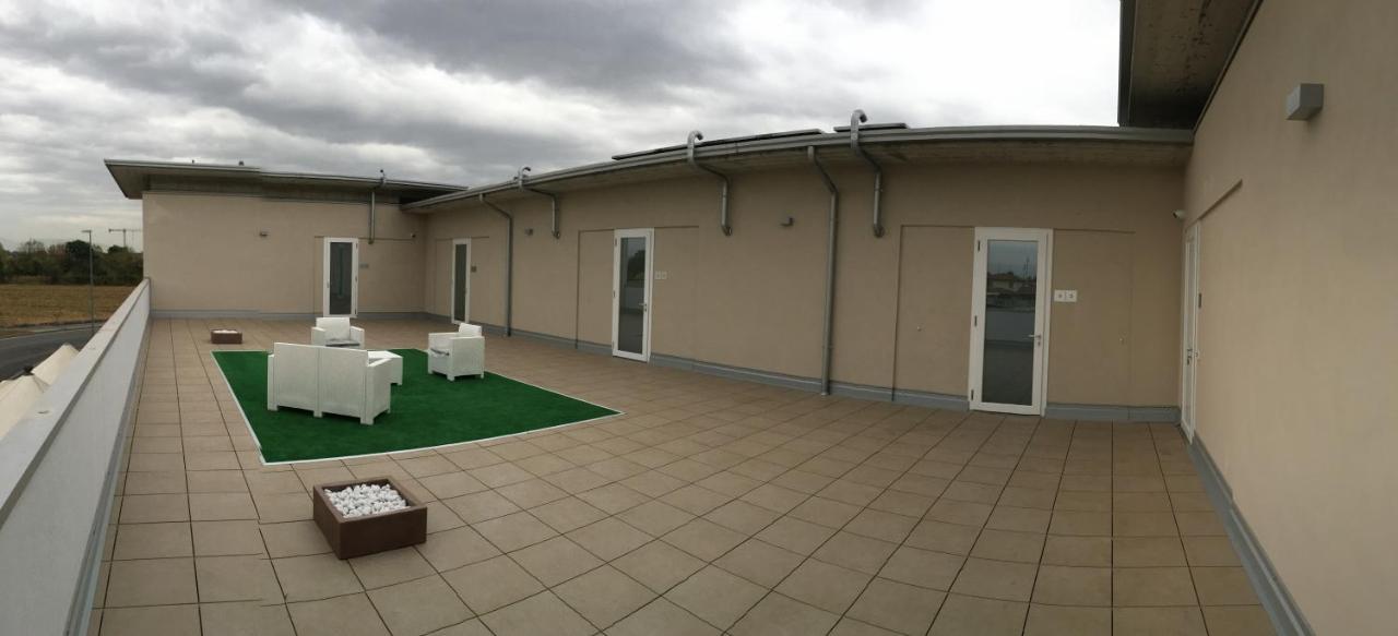 Terrazza Rooms Castrezatto Exterior foto