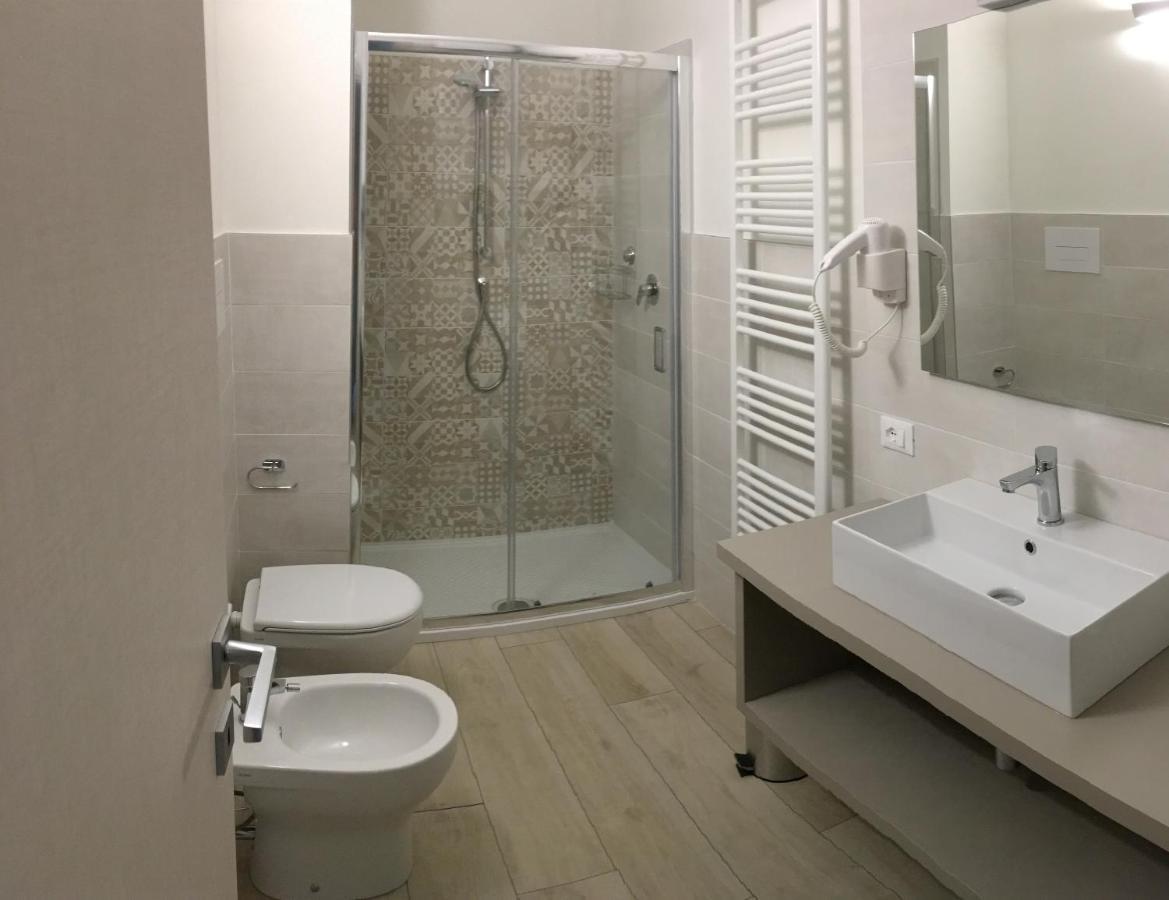 Terrazza Rooms Castrezatto Exterior foto